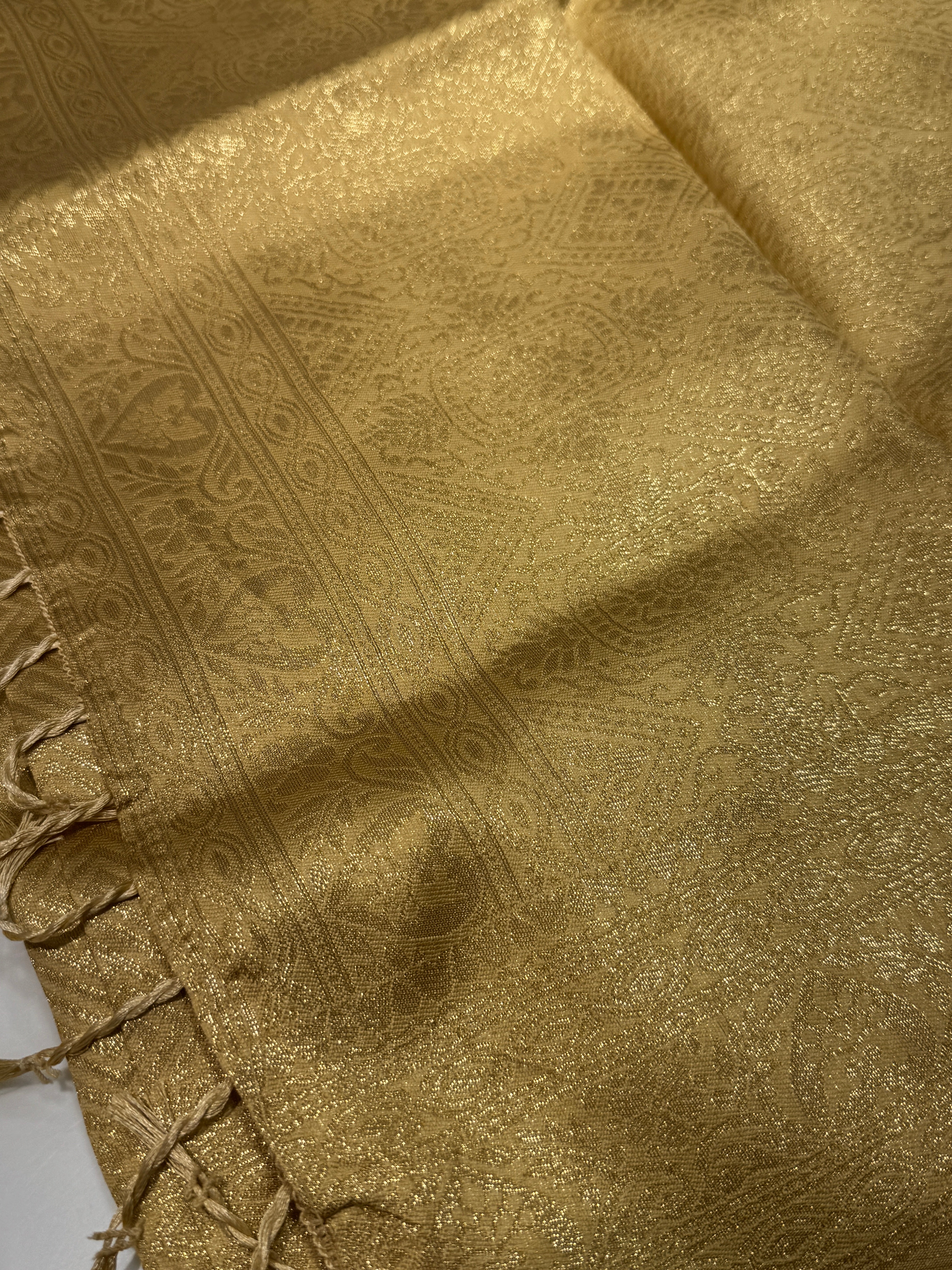 Festive Edition Semi Soft Silk Saree | RREFS15