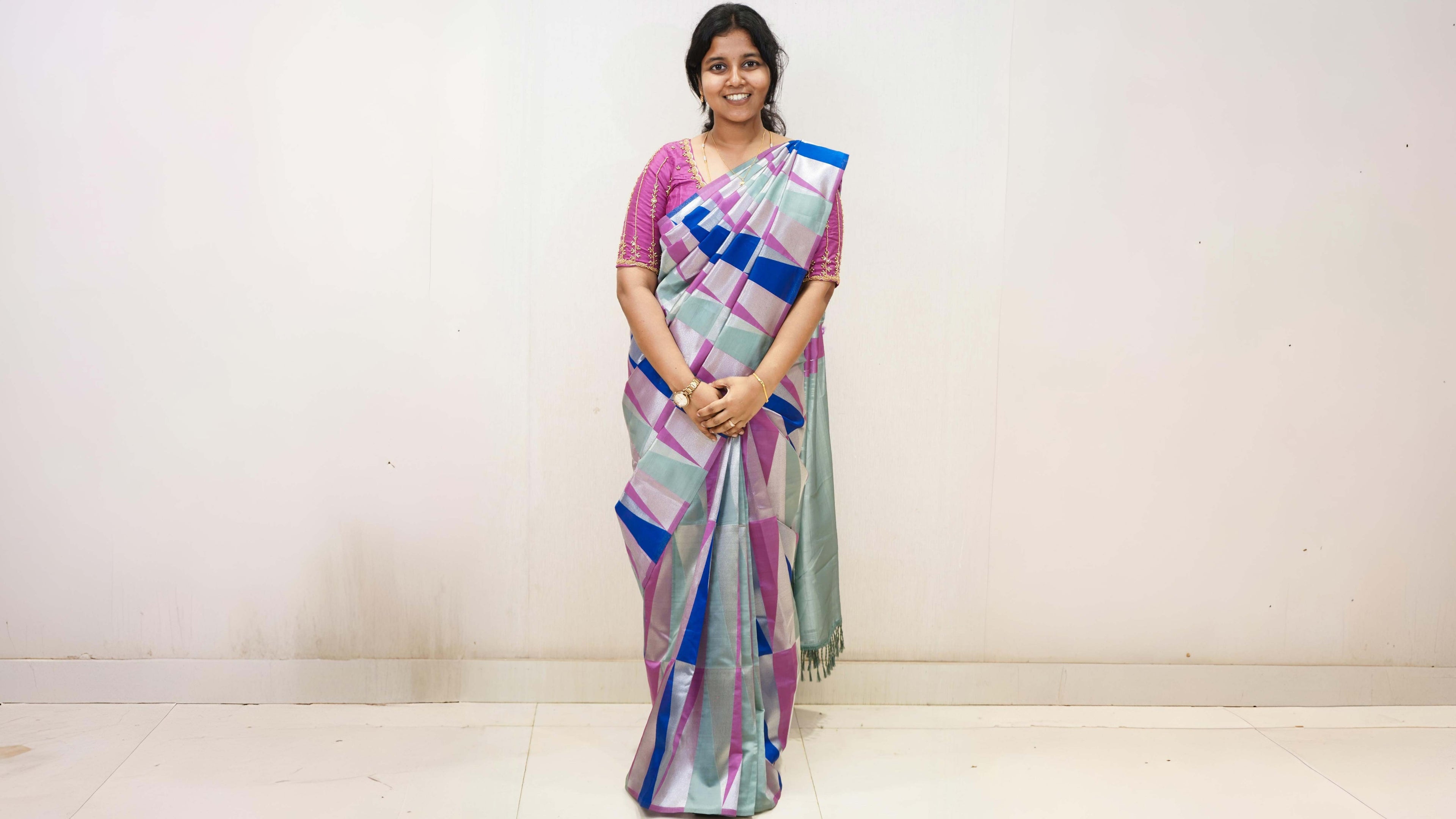 slider image 1621243260e1af0c20-0